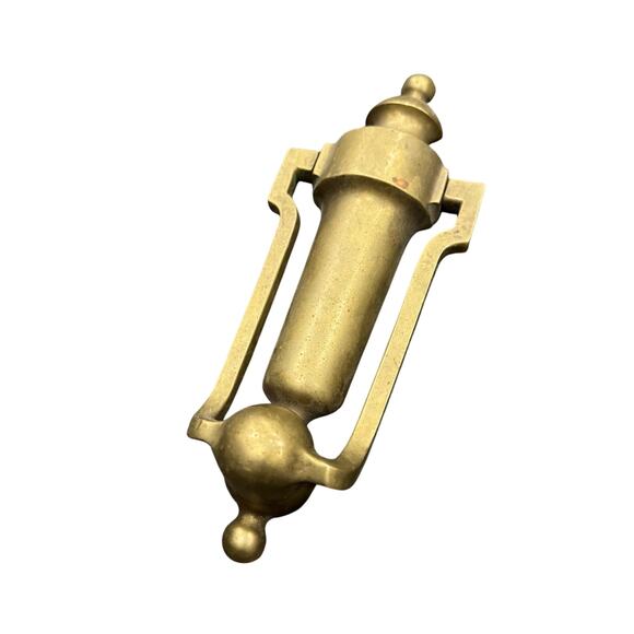 Vintage solid Brass Door Knocker Victorian / English Style Ornate - Picture 1 of 5